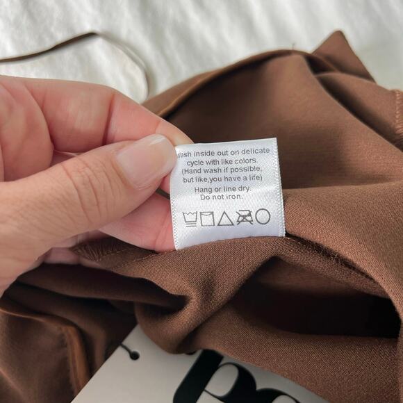 Because of Alice BOA NWT Wide Leg Suit Trouser Pants in Chocolate Brown Large - Picture 15 of 15